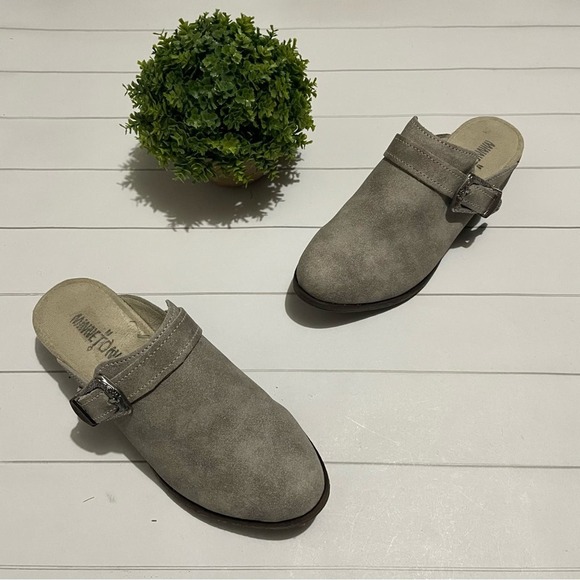 Minnetonka Gray Leather Block Heel Mules Shoes Women’s Size 6‎ - Picture 1 of 10